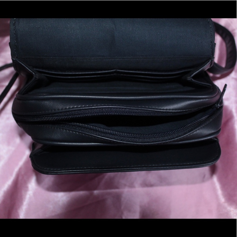 Black Mini LeatherBag W/Removable Shoulder Strap - Picture 3 of 4